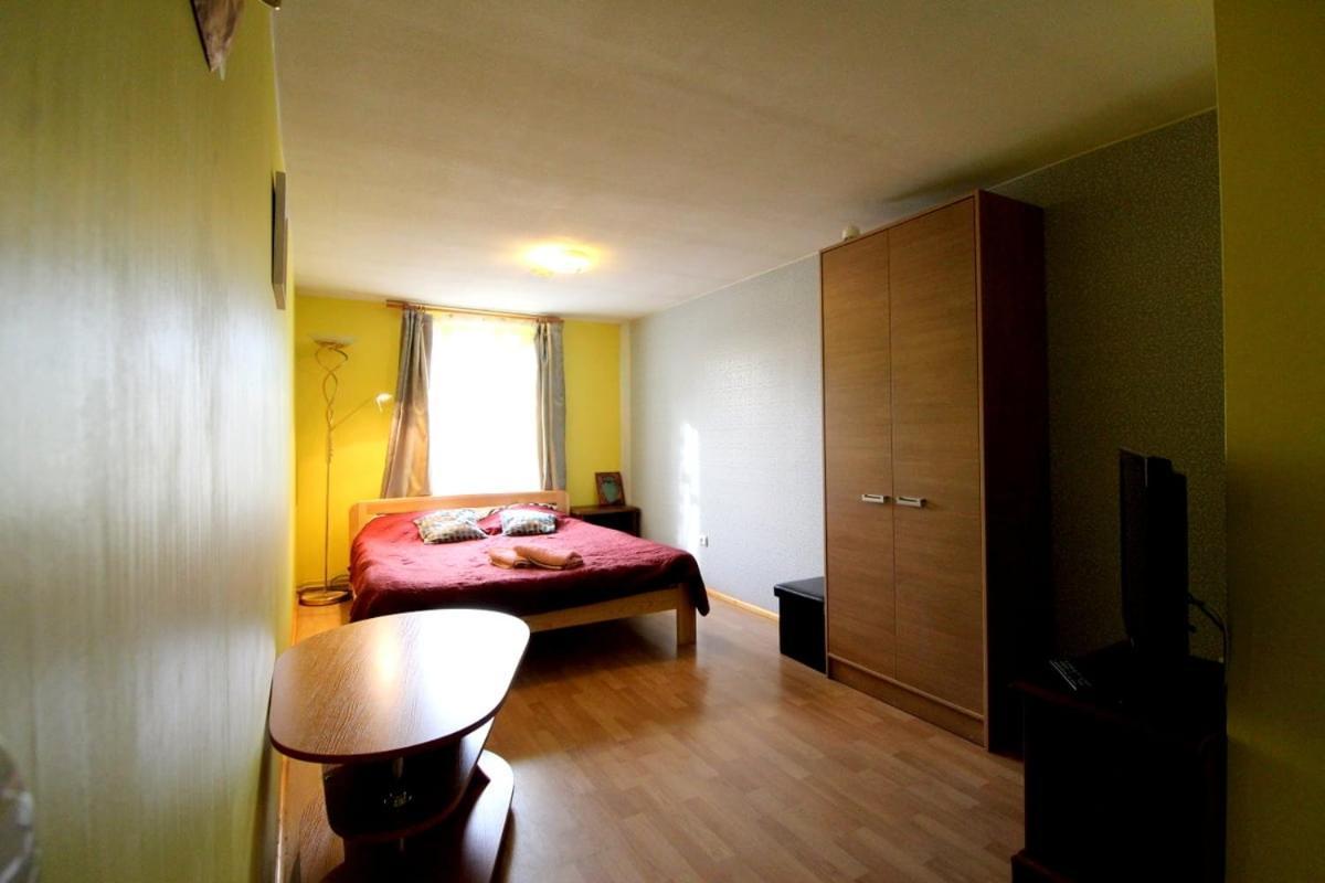 Pie Jana Brala Hotel Liepāja Kültér fotó