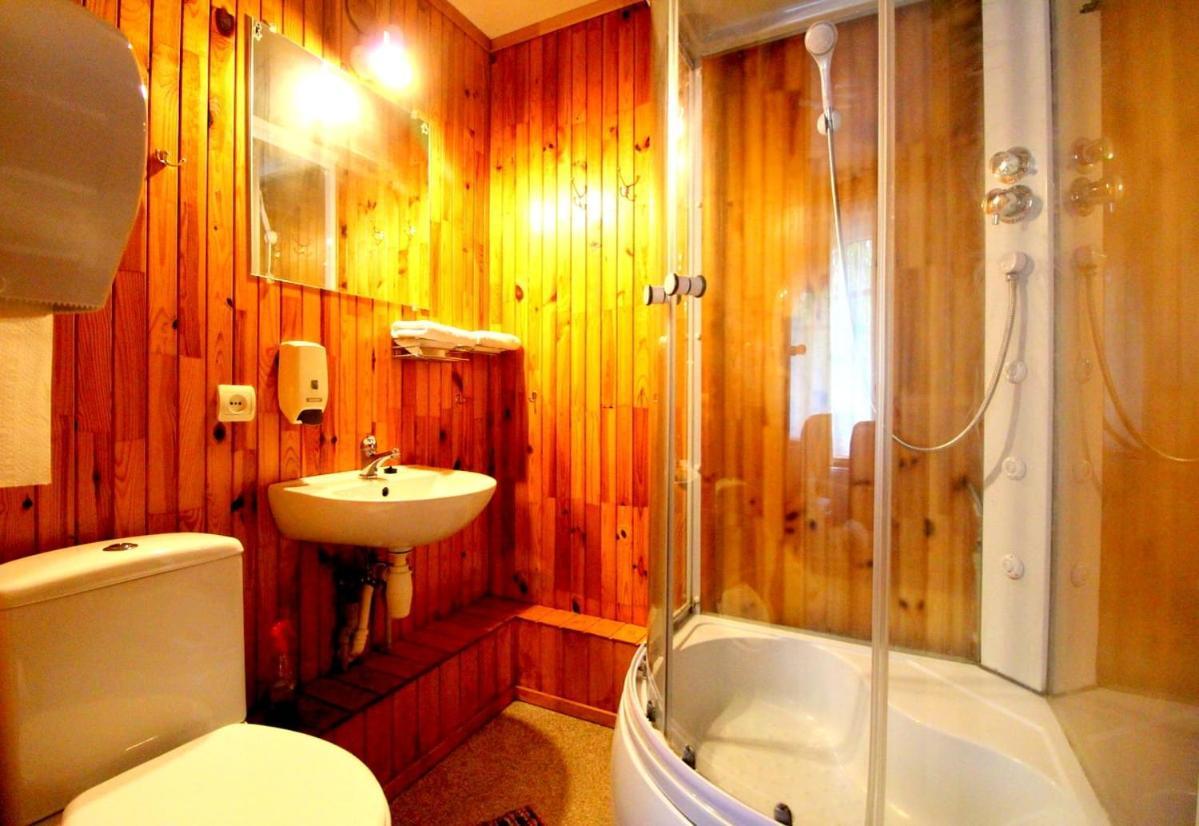Pie Jana Brala Hotel Liepāja Kültér fotó