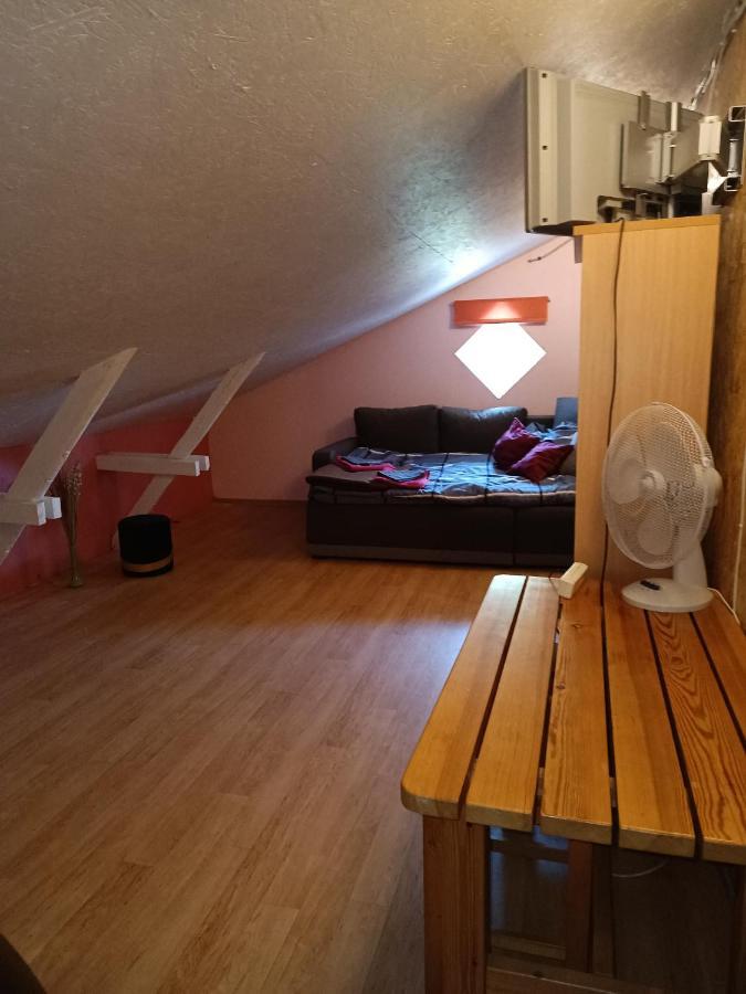 Pie Jana Brala Hotel Liepāja Kültér fotó