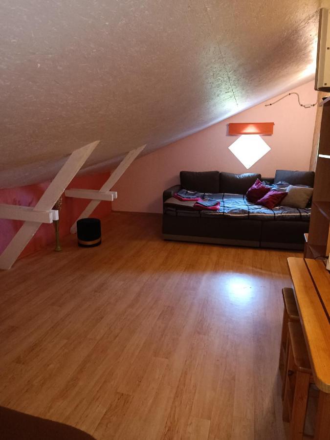 Pie Jana Brala Hotel Liepāja Kültér fotó
